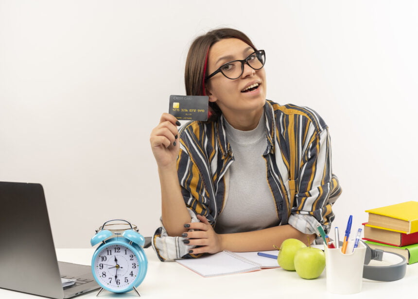 credit card ideal for someone with bad credit