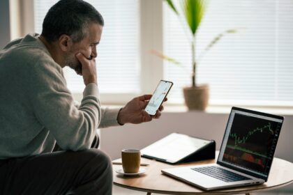 What is the Legal Age to Start Trading Stocks?