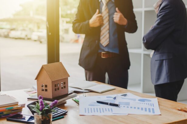 How Real Estate Agent Commissions Work